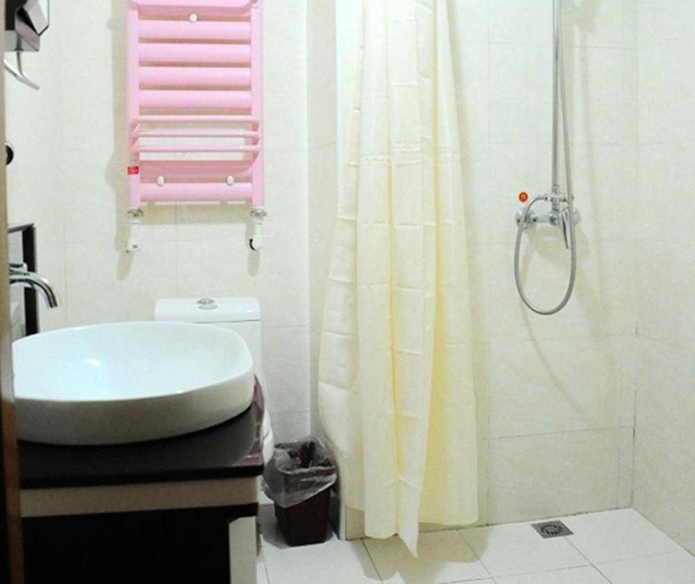 Lin Yuan Hotel Harbin Bagian luar foto